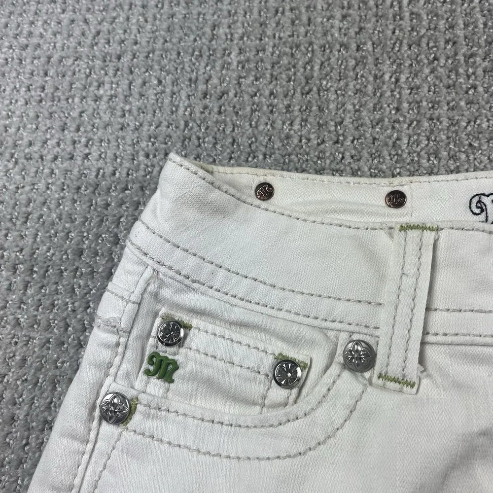 Miss Me Womens Jean Shorts White Denim Size 27 Floral Embellished Pockets